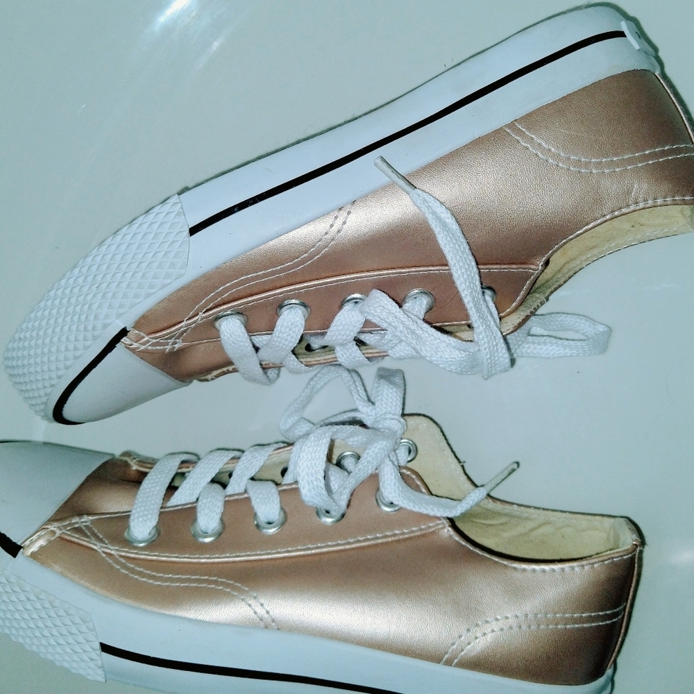 Air walk tennis